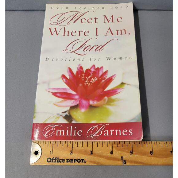 Meet Me Where I Am Emilie Barnes Devotions For Women Christian Book Softcover - Picture 11 of 16
